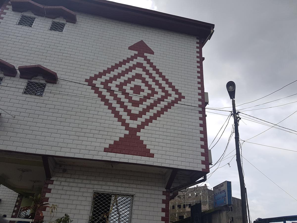 Hotel Kdv Bonabéri 外观 照片
